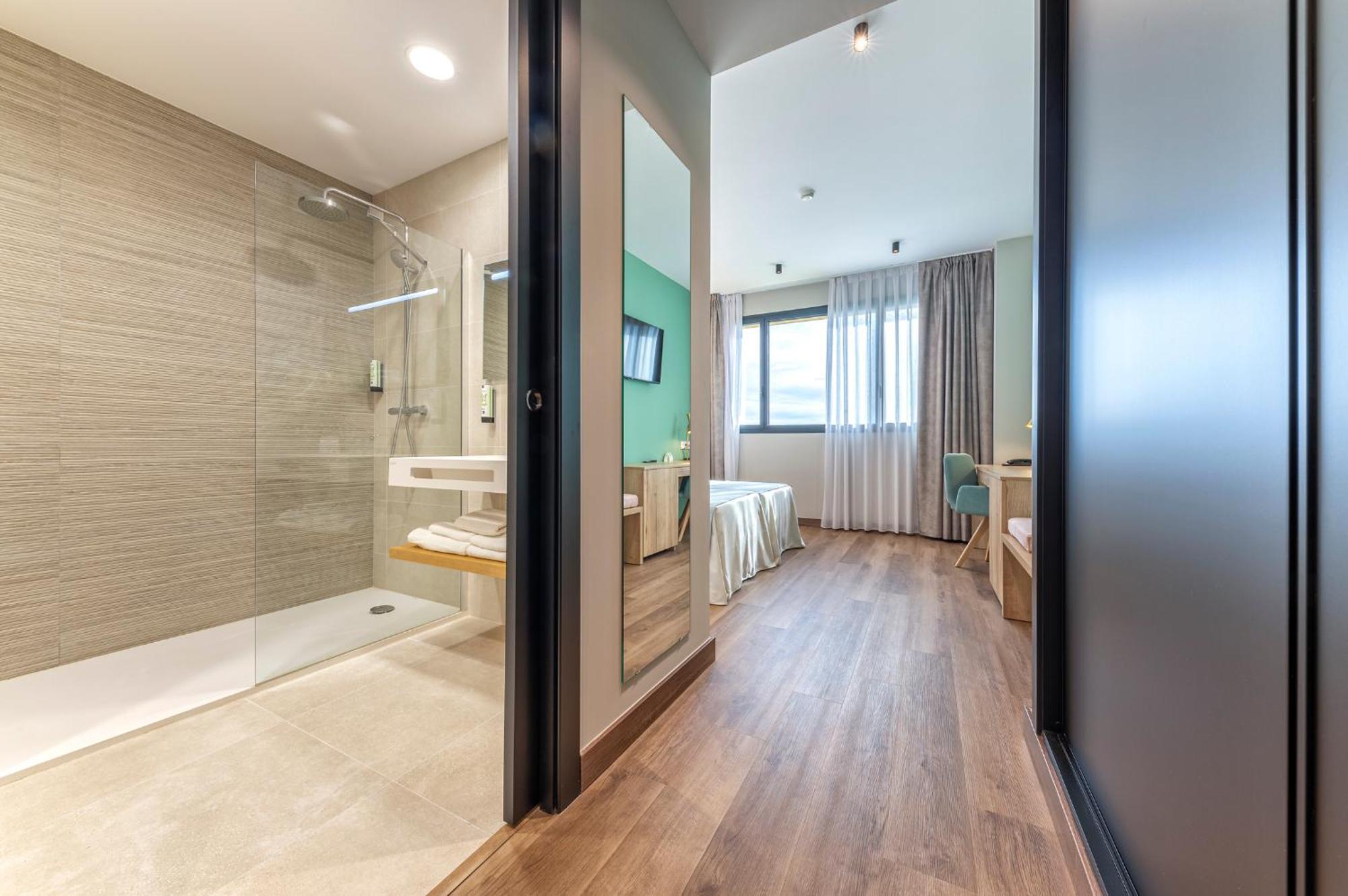 Universa Hoteles San Vicente Raspeig Екстер'єр фото