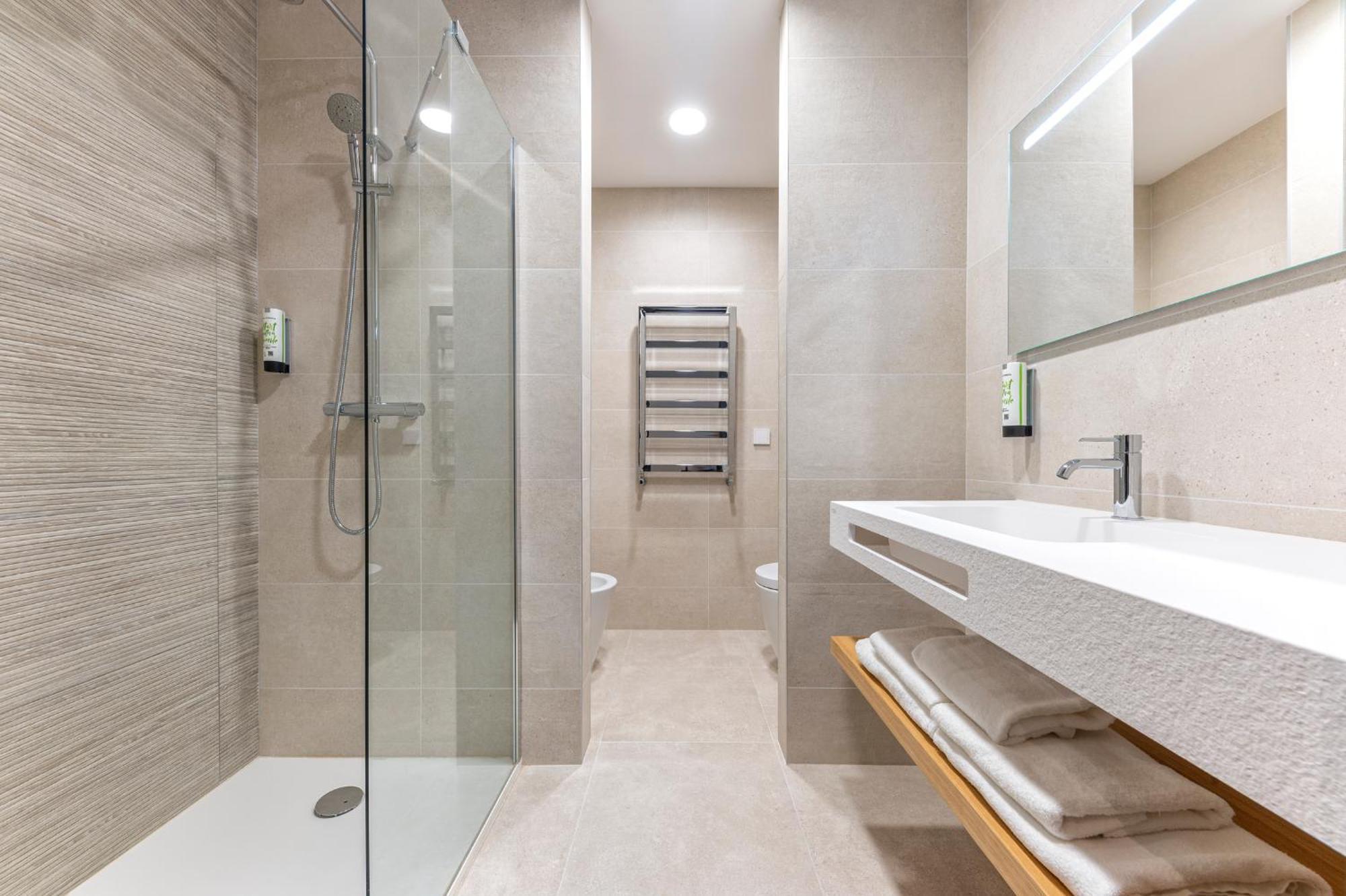 Universa Hoteles San Vicente Raspeig Екстер'єр фото